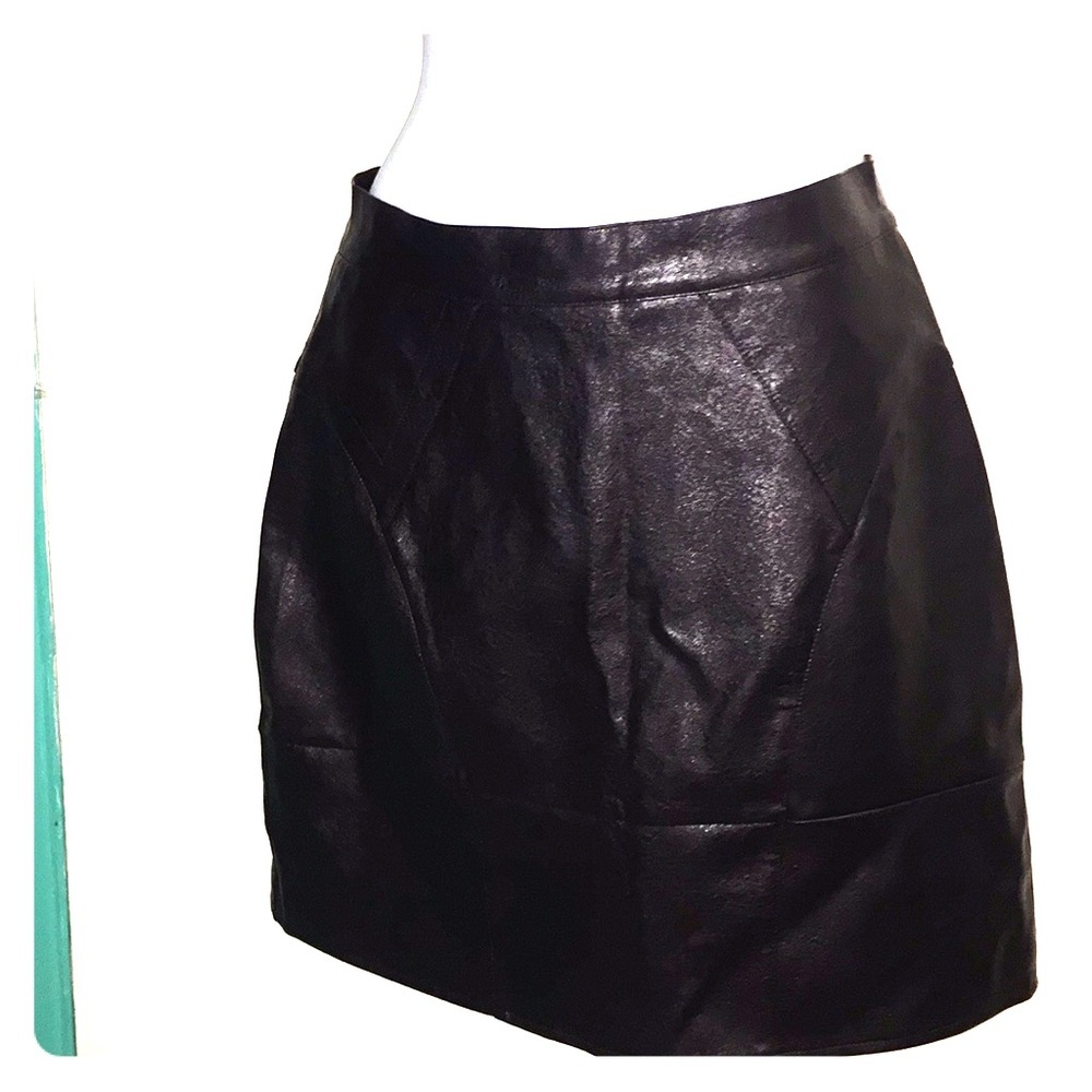 Nasty Gal Collection Black faux leather skirt
